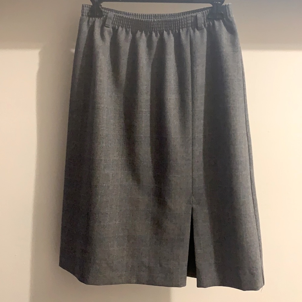 Size 12 Alfred Dunner Vintage Grey Pencil Skirt